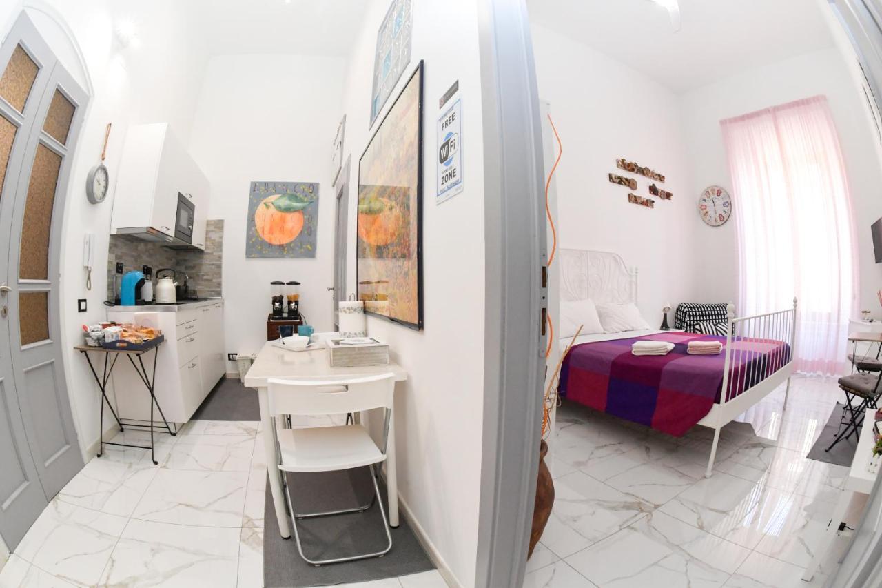 "Dueemme Lodge" , A Pochi Passi Dal Porto Livorno Exteriér fotografie